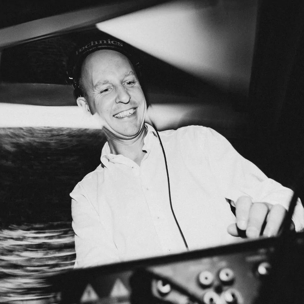 DJ Steve bei einem Event auf den Kanaren