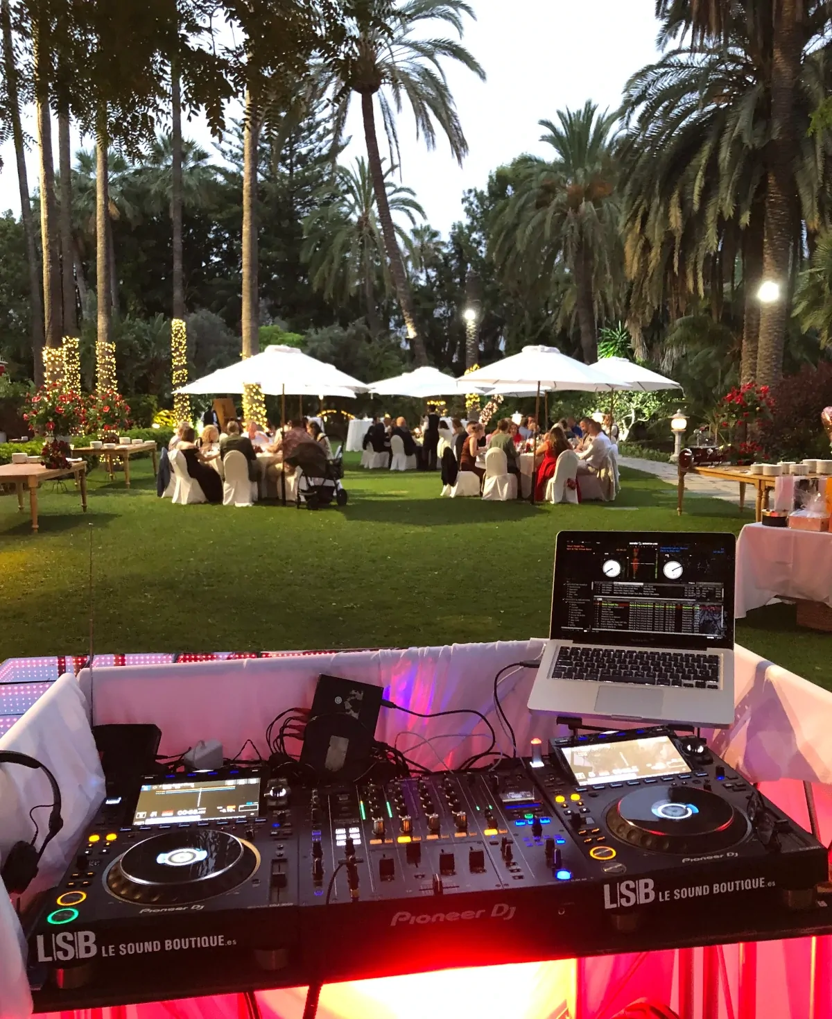 Hochzeit im Garten des Hotel Botanico